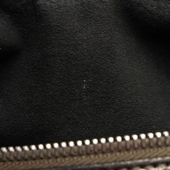 Louis Vuitton Metallic Mahina Leather XL Hobo - Picture 10 of 15